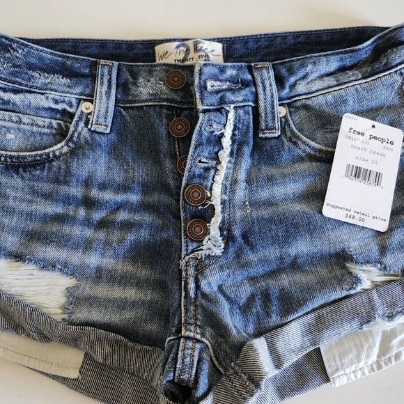NWT Free People Romeo Rolled Cut Off in Beach Break size 25 - Picture 3 of 7
